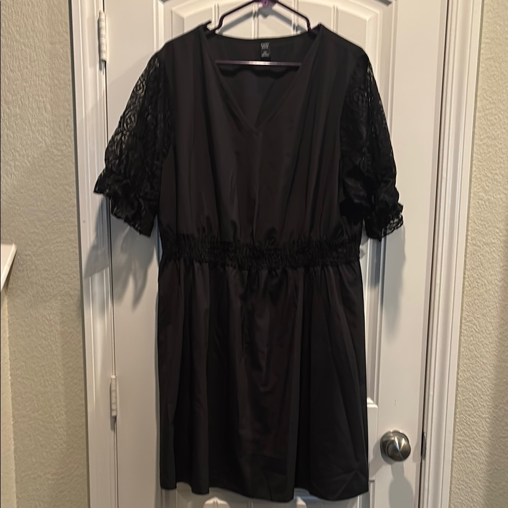 Black V-Neck Midi Dress with Lace Elbow Sleeves